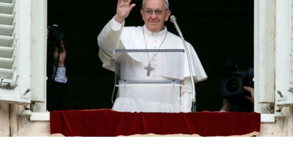 papa_angelusjpg-600×300