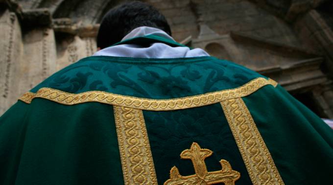 sacerdote