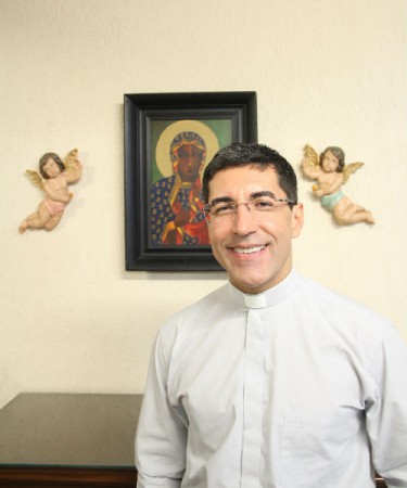 padre-valdivino-375×450