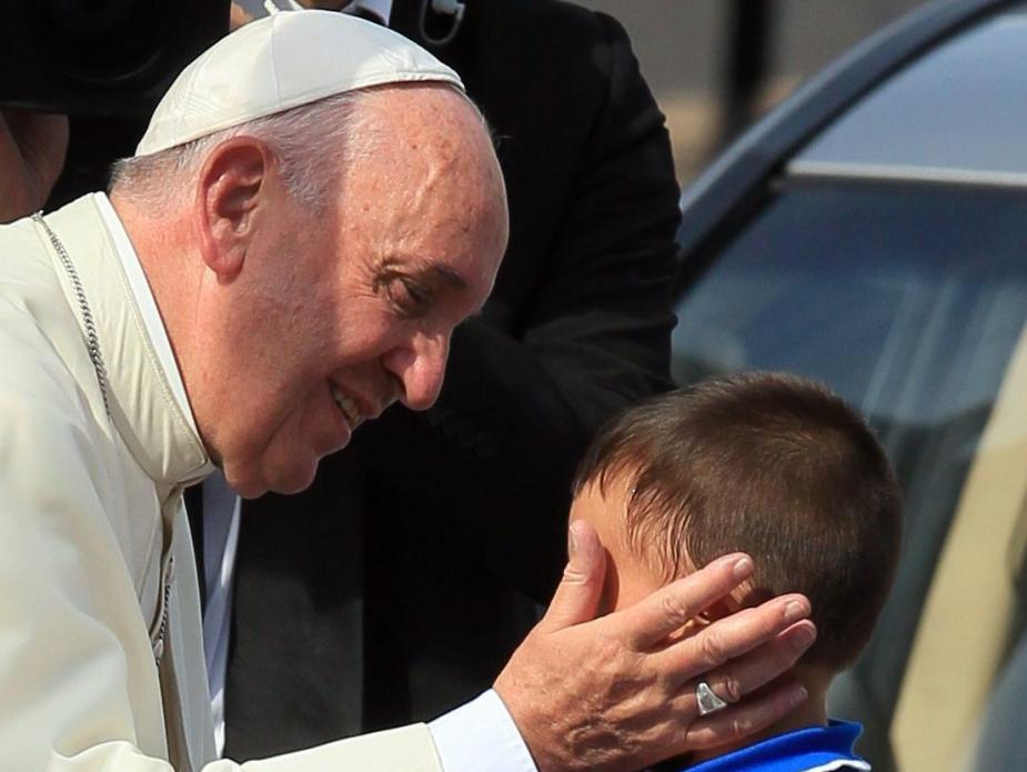 Papa despede-se após quatro dias