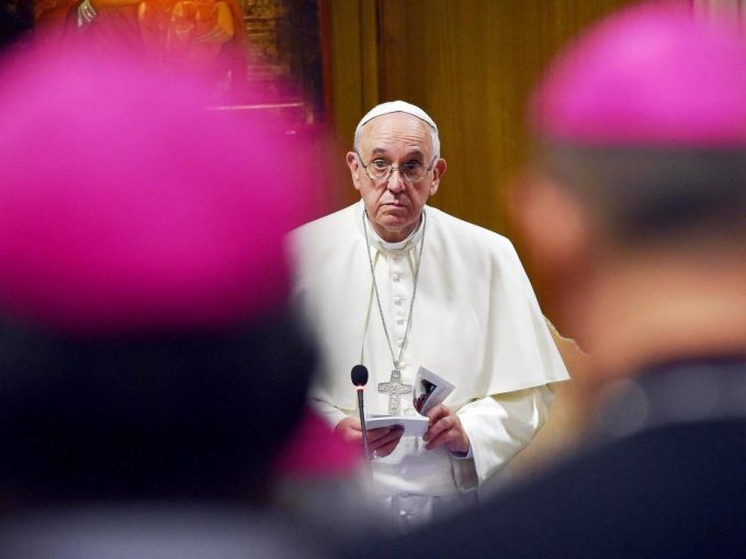 Papa voltou a intervir para orientar trabalhos