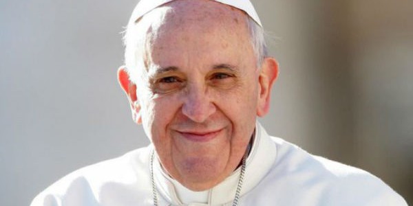 papa_francisco1-600×3001