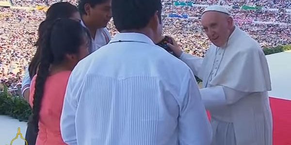 encontro-do-papa-com-famílias-mexicanas2