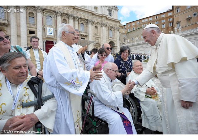 Papa Francisco enfermos