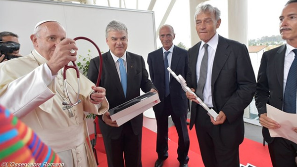 Papa a Cardiologistas