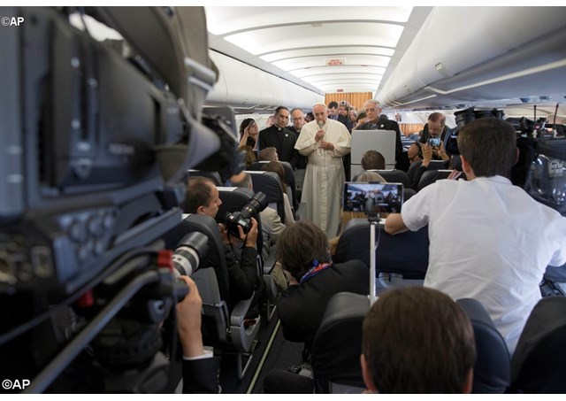 Papa aos Jornalistas