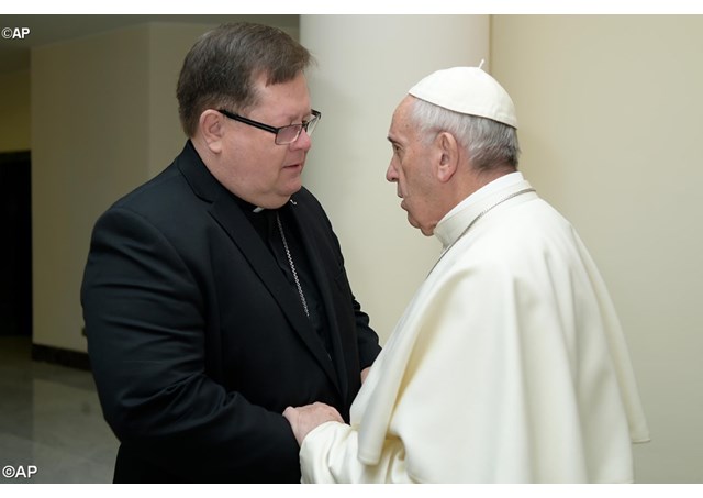 Papa e Gérald Cyprien