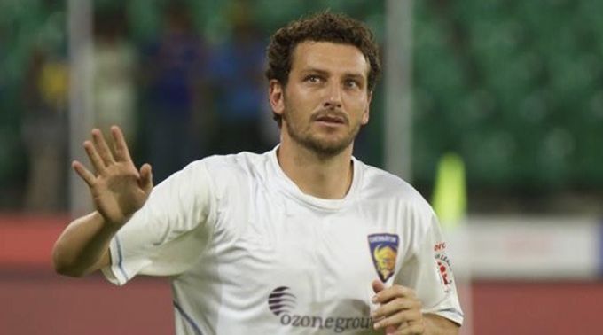 Elano-Wikimedia