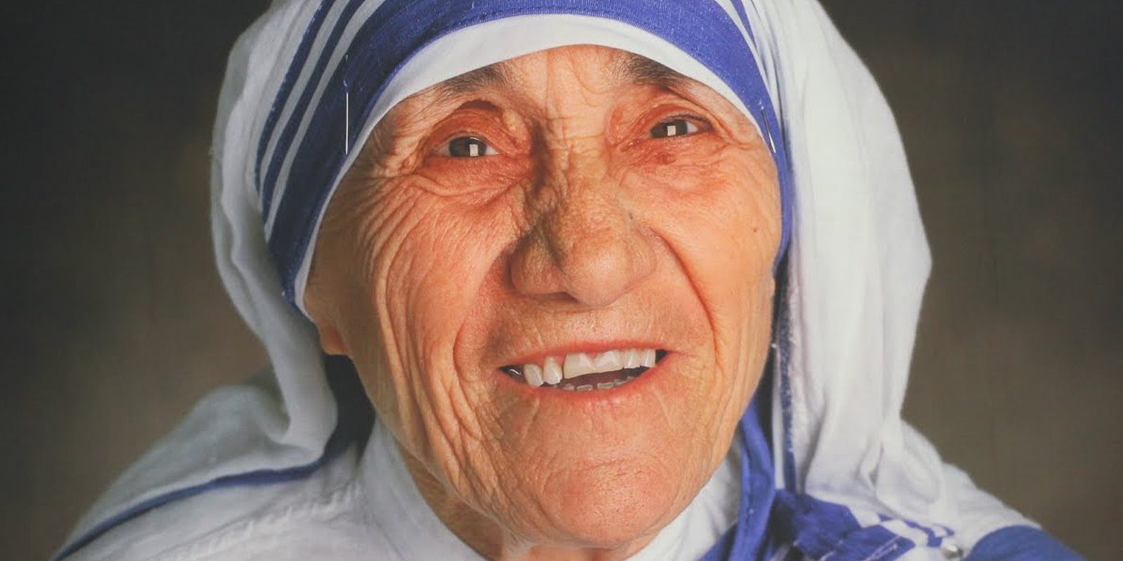 formacao_conheca-caracteristicas-de-santa-teresa-de-calcuta-1600×1200