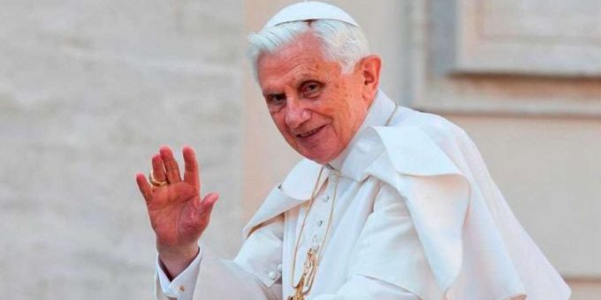 BXVIBlanco_LOsservatoreRomano_19112016