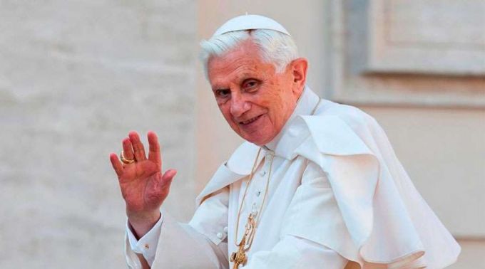 BXVIBlanco_LOsservatoreRomano_19112016