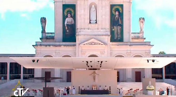 SantosJacintaFranciscoMarto_CapturaVideo130517