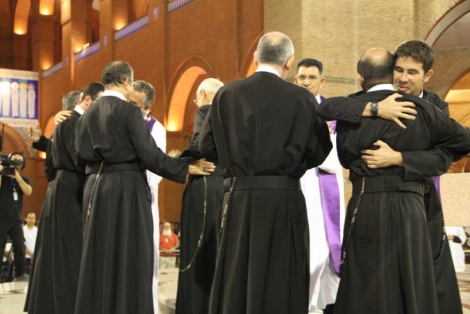 missa_de_envio_dos_missionarios_redentoristas_para_lisboa_portugal_credito_imprensa_do_santuario_nacional_8_001