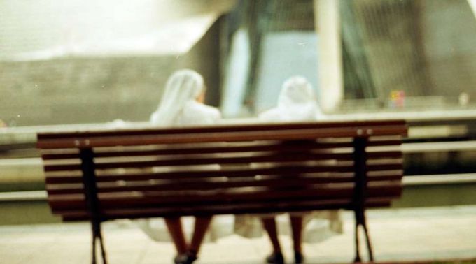 Monjas_FlickrRobertoArnaizCC_BY_NC_SA_20_010216_1