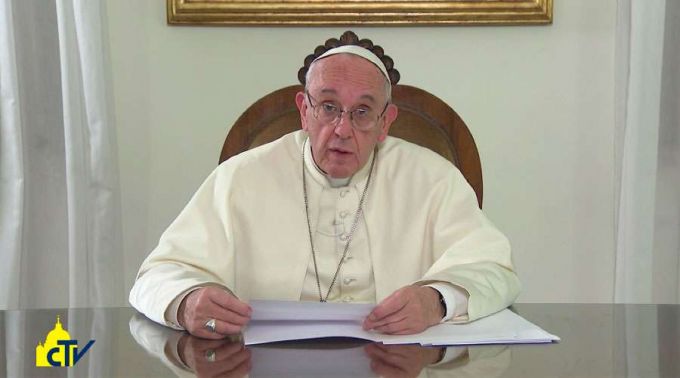 VideoMensajePapaFranciscoAmorisLaetitia_Youtube_11112017