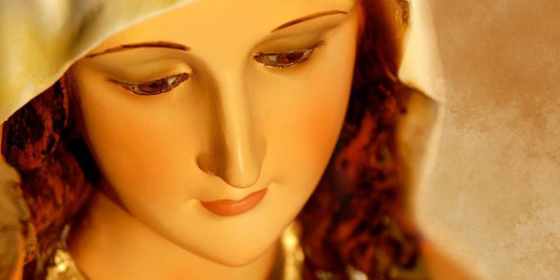 blessed-virgin-mary-close-up-mbolina-shutterstock_453828706