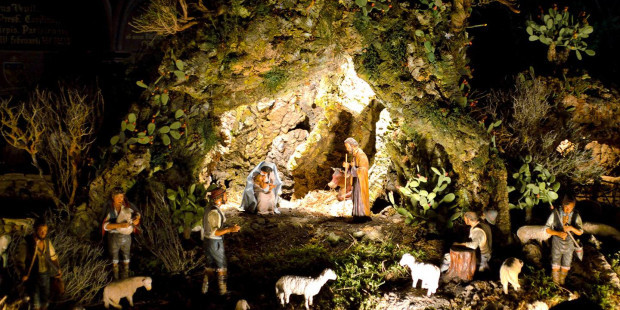 web-pesebre-notre-dame-paris-francia-b0g4rt-cc