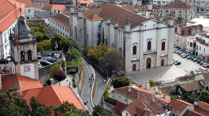 SedeLeiria_17janeiro2018_-_FacebookDioceseLeiriaFatima
