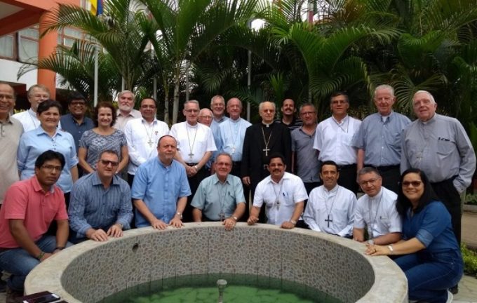 reunião-sínodo-1200x762_c