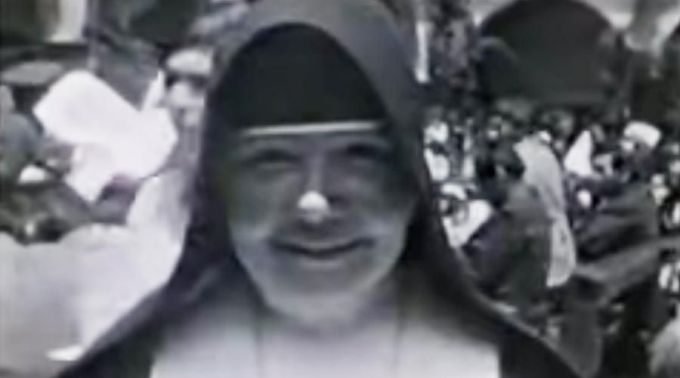 BeataNazaria_CapturaYoutube_060218