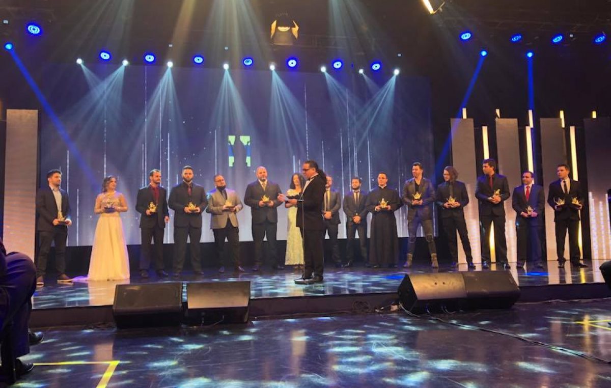 35546800_1962181873812704_598484064697057280_n-1200x762_c