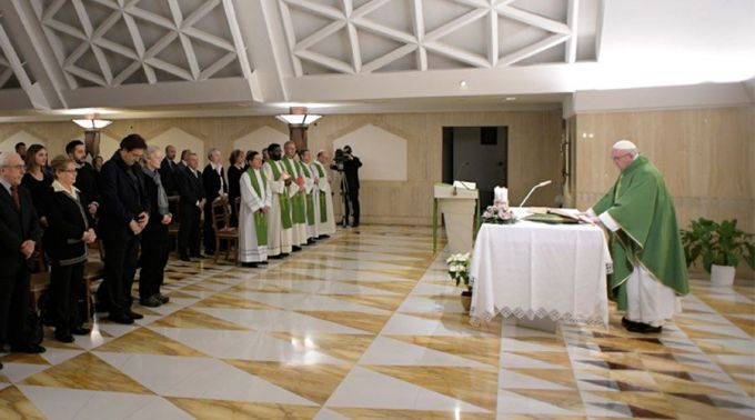 MisaSantaMartaPapaFrancisco_VaticanMedia_12062018