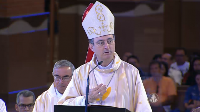 Cardeal-Sergio-da-Rocha-missa-encerramento-56AG-1