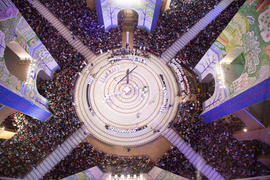 3f4808b525a42a0bb340252b3c0de1d3_XL