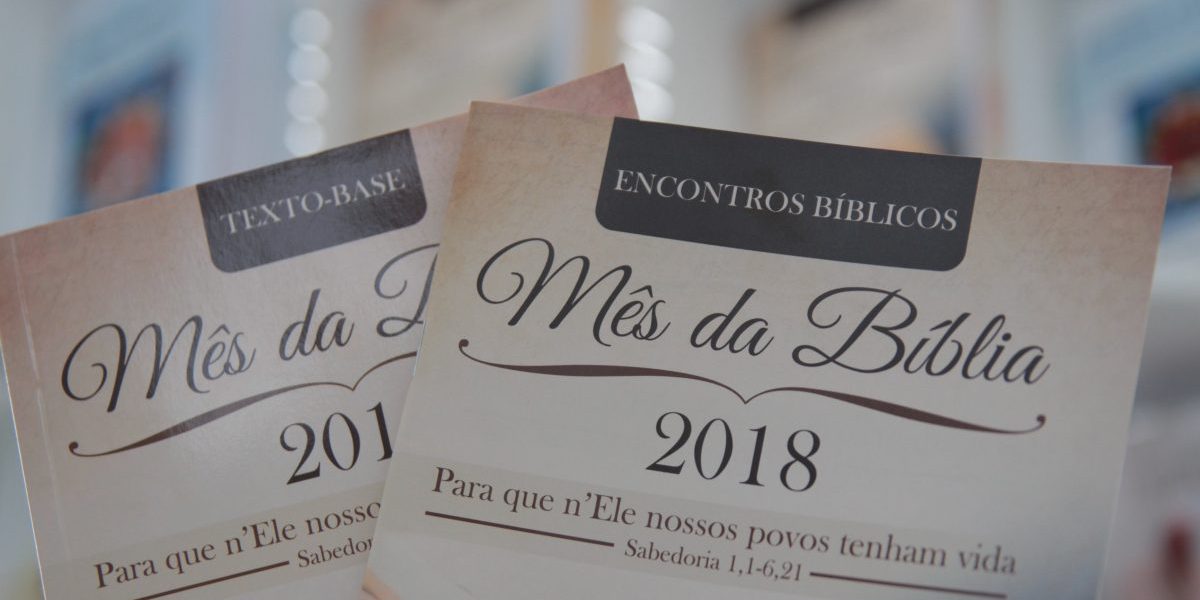 Mês da Bíblia