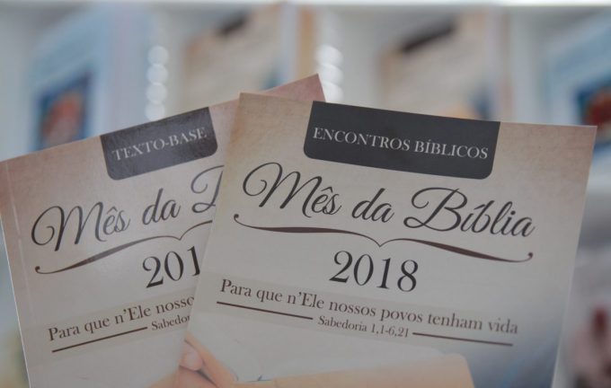 Mês da Bíblia