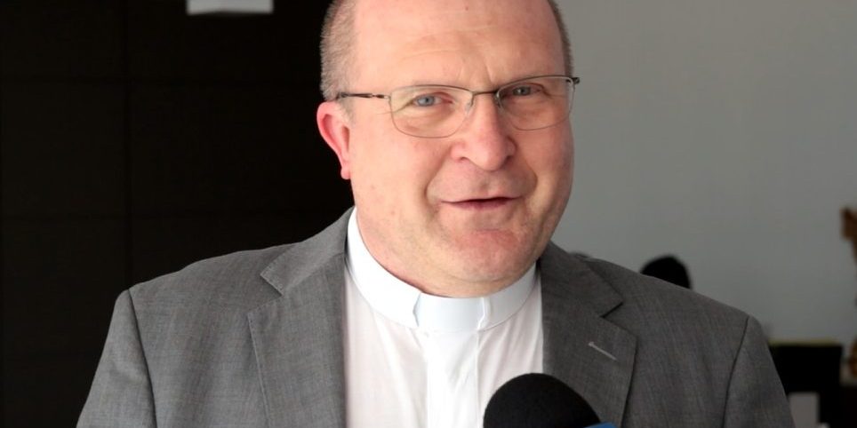 Sem-título-1-e1535106744314