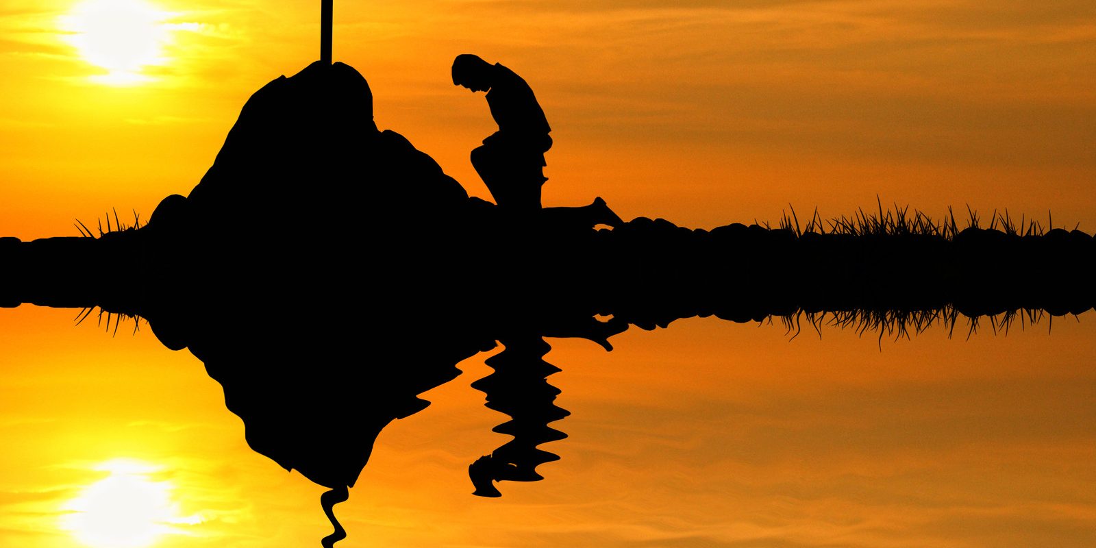 kneeling-at-cross