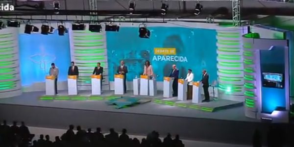 Debate em Aparecida