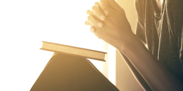pray_shutterstock_657051520
