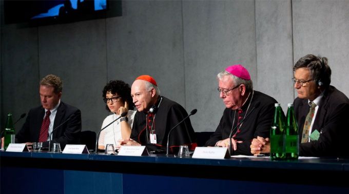 BriefingSinodoObispos_DanielIbanezACI_10102018