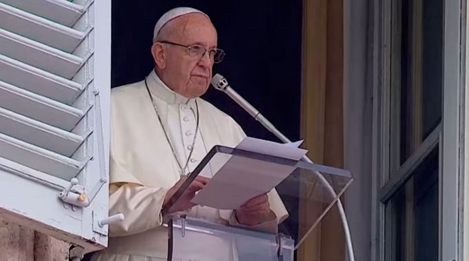 PapaFrancisco-video091018
