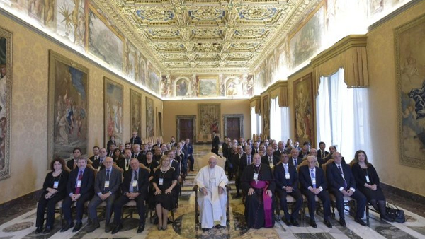 papa-seminario-etica-saude-vatican-media