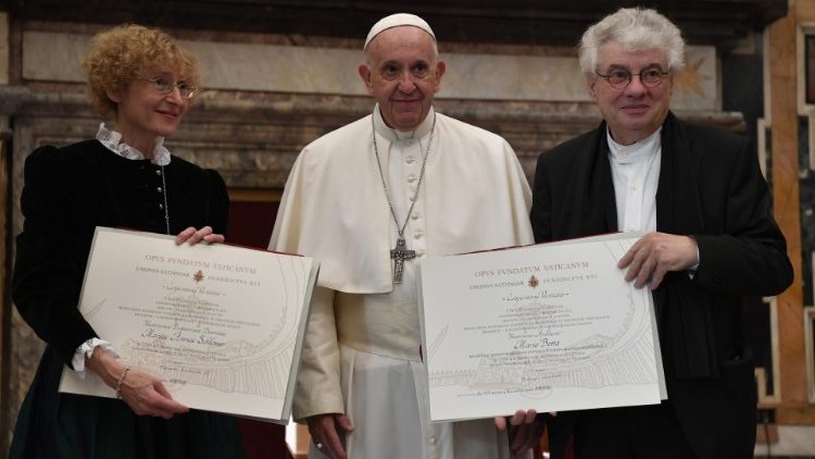 Premio-Ratzinger-Foto-Vatican-Media