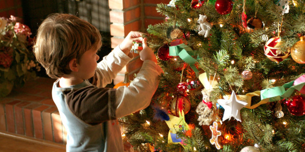 web3-little-boy-christmas-tree-decorating-decorations-ornaments-lights-house-home-holidays-john-morgan-cc-by-2-0