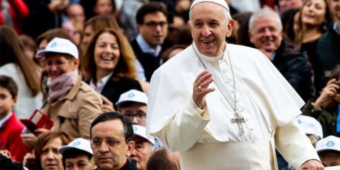 PapaFranciscoAG_DanielIbanezACI_18122018