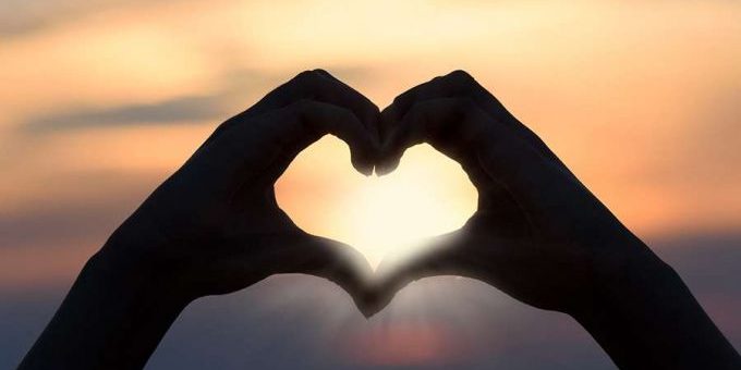 CORAZONMANOS_pixabay_13022018