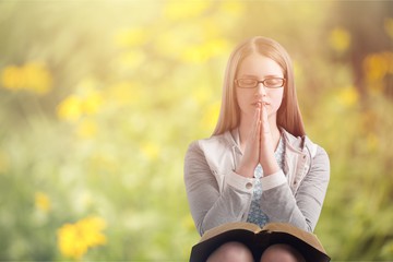 240_F_178165473_Yz8PF41AlKjmOiUxpQqzGXEl1YiCY0Wx