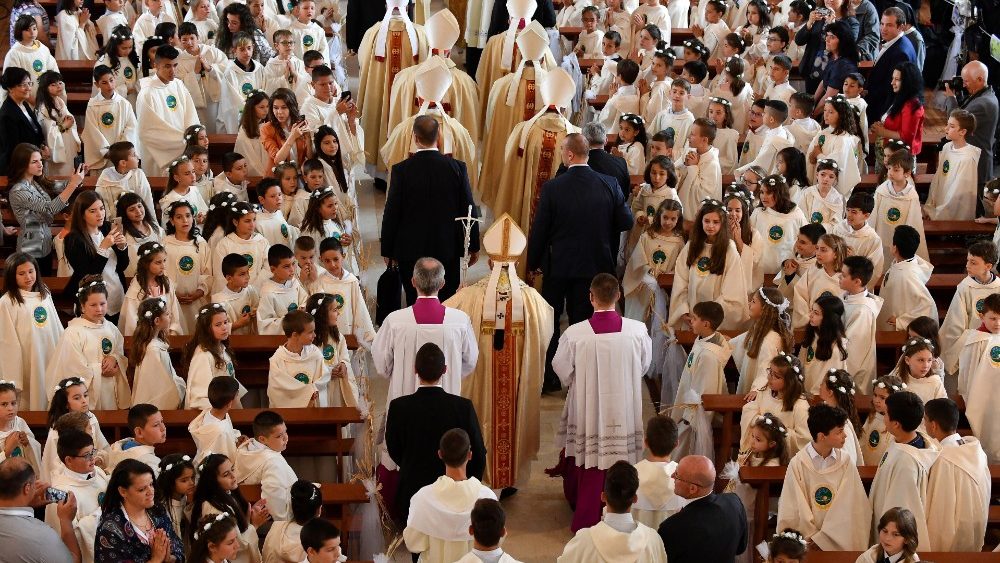 Primeira comunhão com o Papa