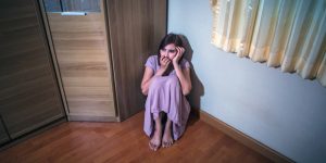 web3-woman-house-scared-frightened-afraid-shutterstock_519620128-300×150