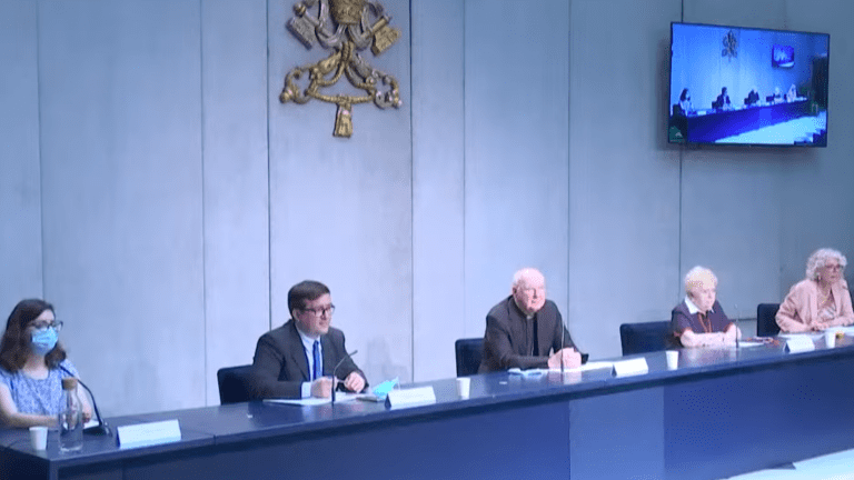 coletiva-de-imprensa-dia-dos-avos Coletiva na Sala de Imprensa da Santa Fé