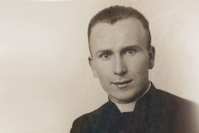 padre-polones-beatificado Fotografia em preto e branco do Padre Jan Macha