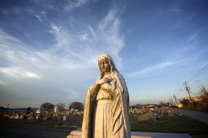 ave-maria Estátua da Virgem Maria