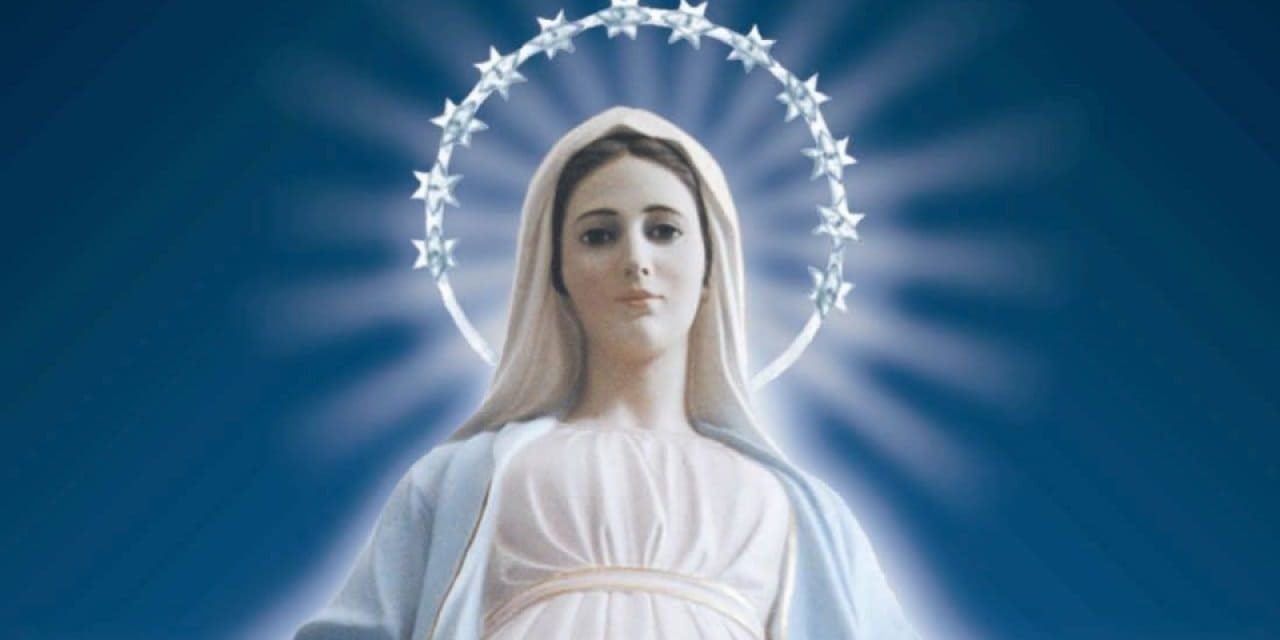 nossa-senhora-da-paz Nossa Senhora em fundo azul