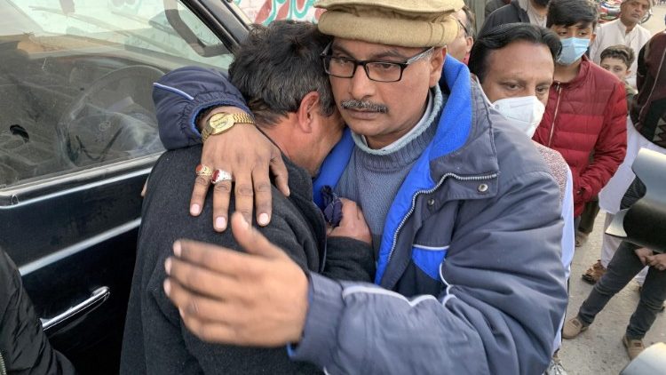 cq5dam.thumbnail.cropped.750.422 (16)