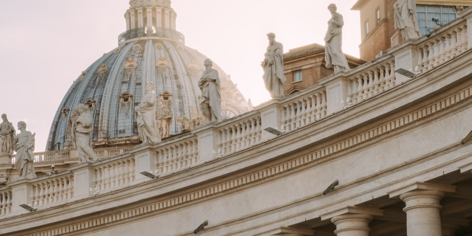 vaticano_Simone-Savoldi-via-Unsplash